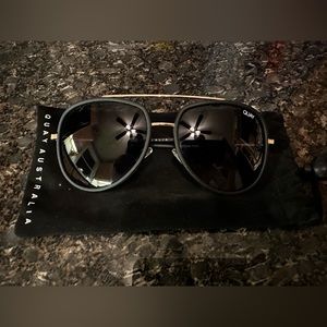 Quay “Needing Fame” Aviator Sunglasses